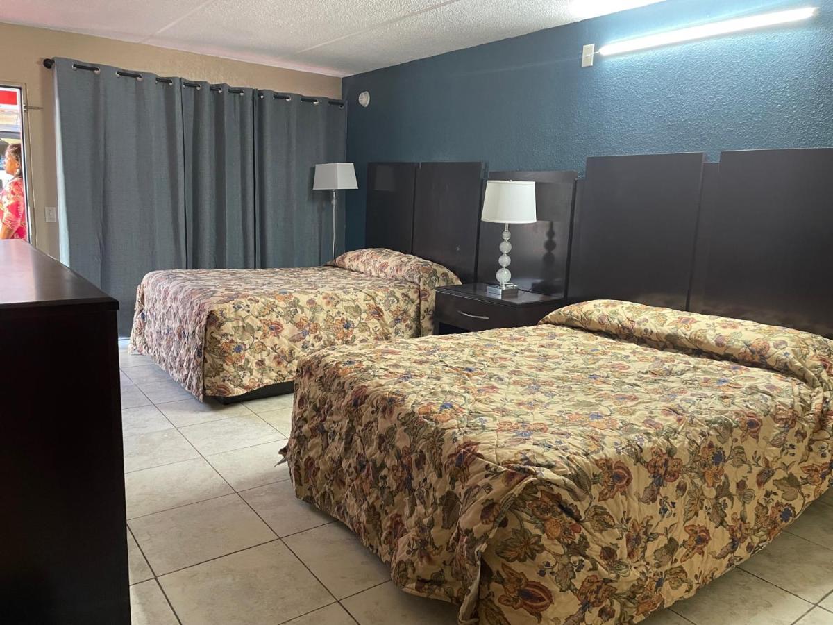 Royal Inn Live Oak Luaran gambar