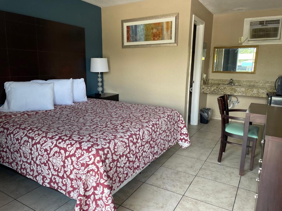 Royal Inn Live Oak Luaran gambar