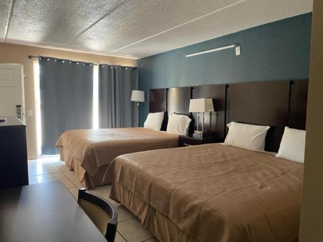 Royal Inn Live Oak Luaran gambar